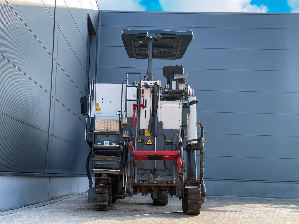 Wirtgen W 100 CFI ماكينات الكشط البارد للأسفلت