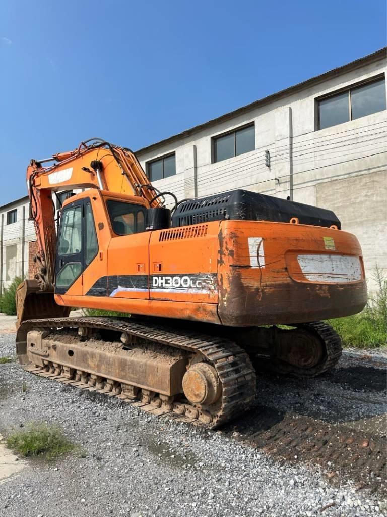 Doosan DH300 حفارات زحافة