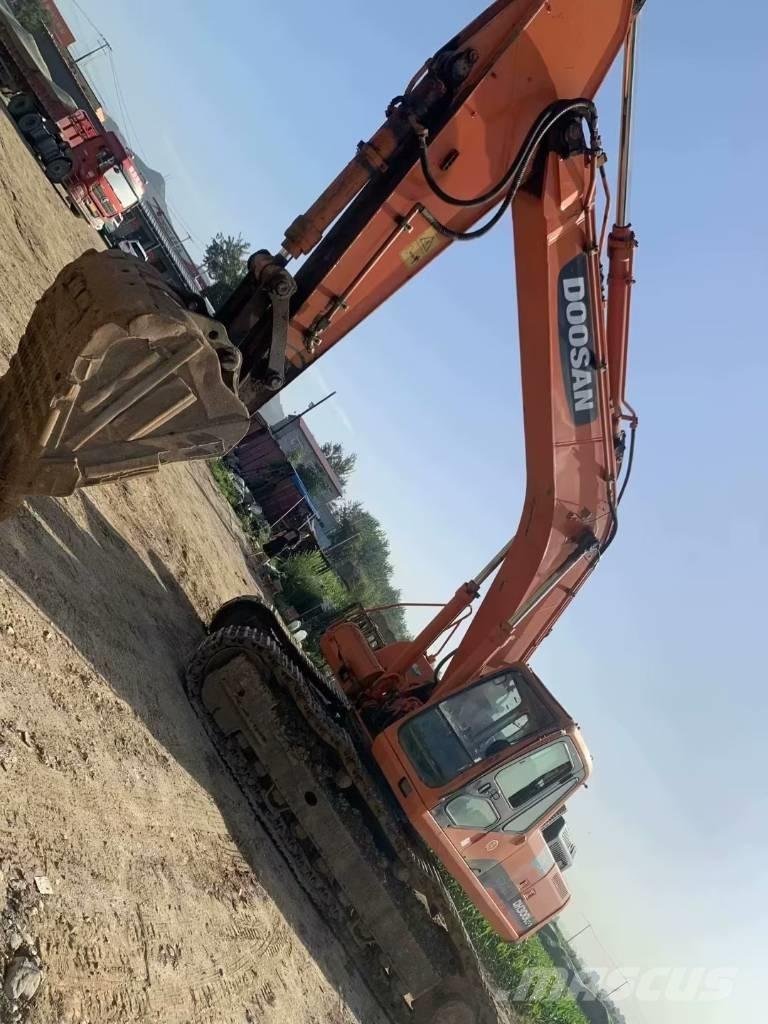 Doosan DH300 حفارات زحافة