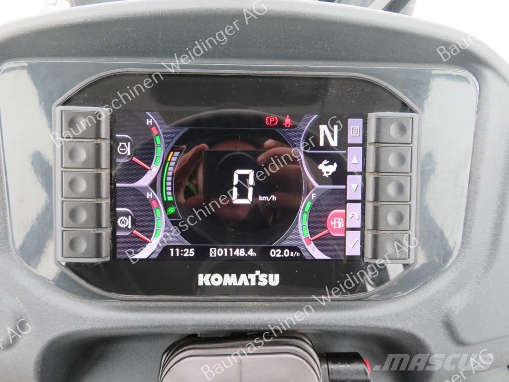 Komatsu WA 70 M-8 لوادر بعجل