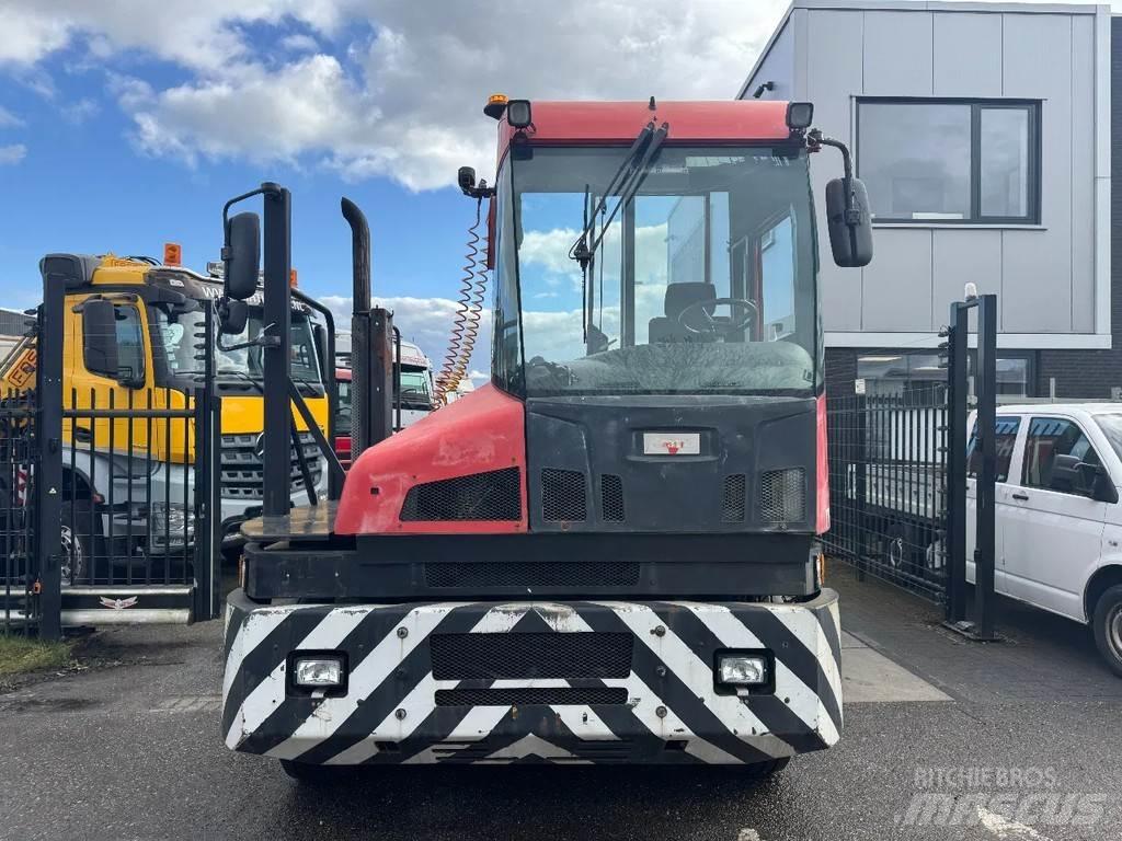 Kalmar TT612D 4X2 جرارات صالات المطارات