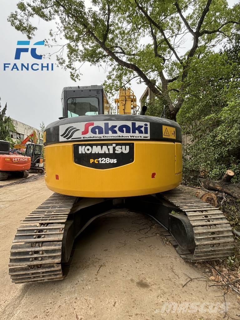 Komatsu PC 128 US حفارات زحافة