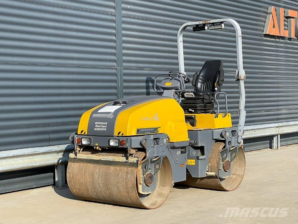 Dynapac CC 1300 مداحل ثنائية الاسطوانة