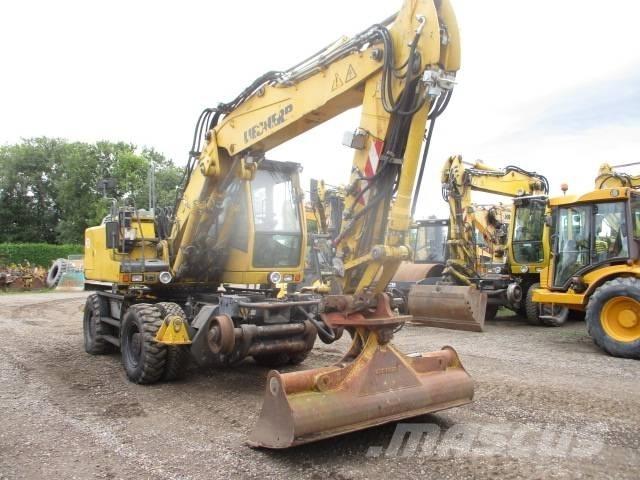Liebherr A 900 C ZW حفارات بعجل