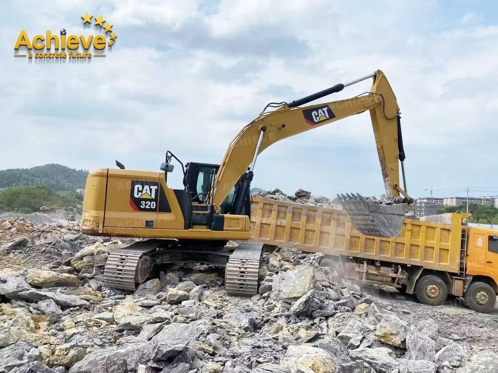 CAT 320 حفارات زحافة