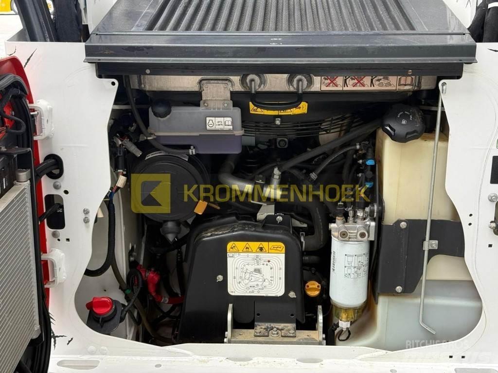 Bobcat T 76 لوادر انزلاقية التوجيه