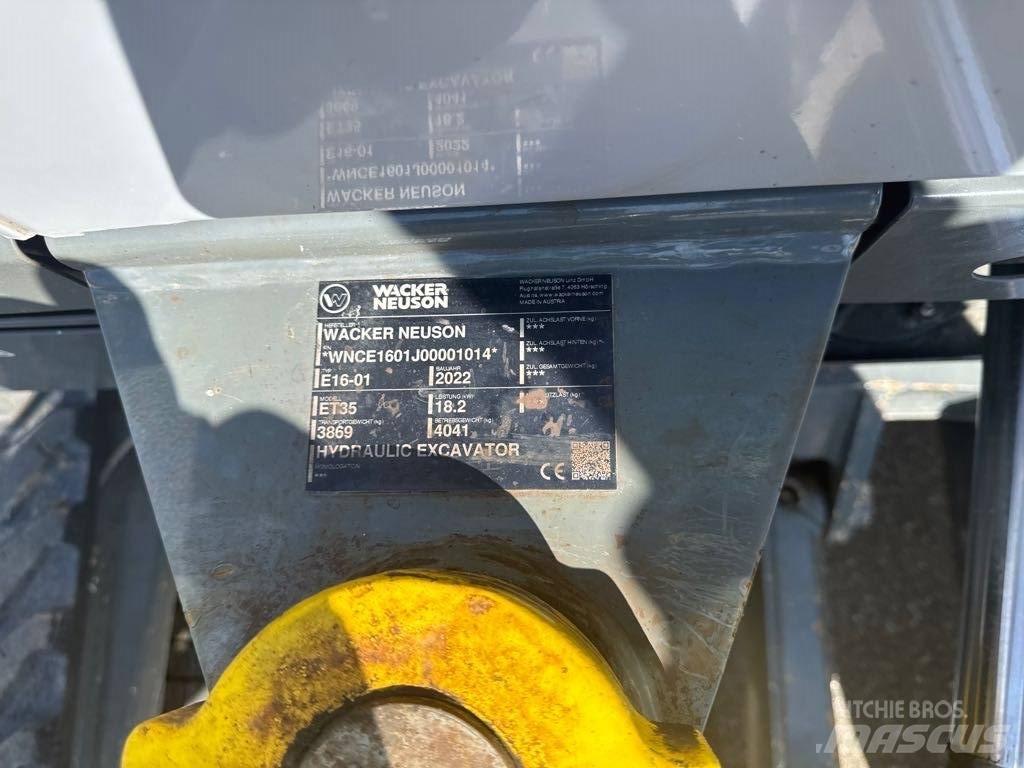 Wacker Neuson ET35 حفارات زحافة