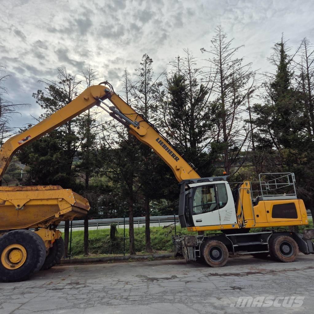 Liebherr LH 30 M مناولات المخلفات / مناولات صناعية