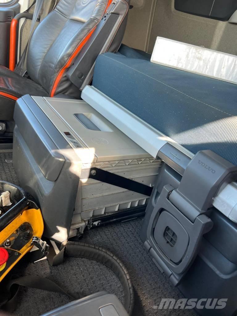 Volvo FM 540 شاحنات الرافعات