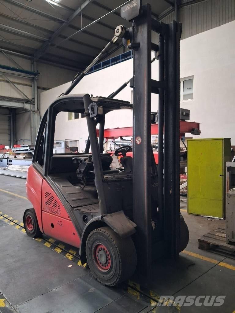 Linde H30D-01 شاحنات الديزل
