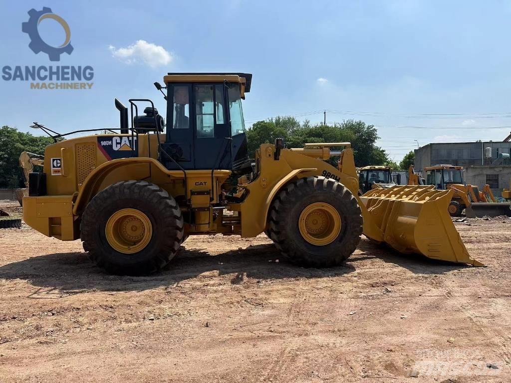 CAT 980H لوادر بعجل