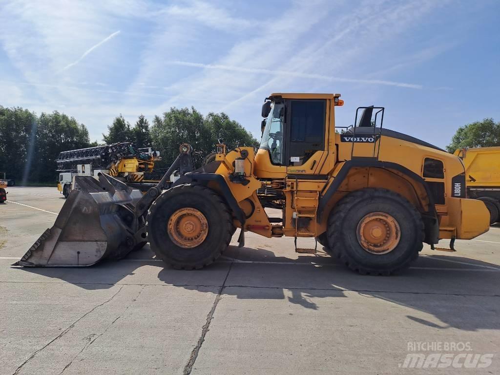 Volvo L 180 H لوادر بعجل