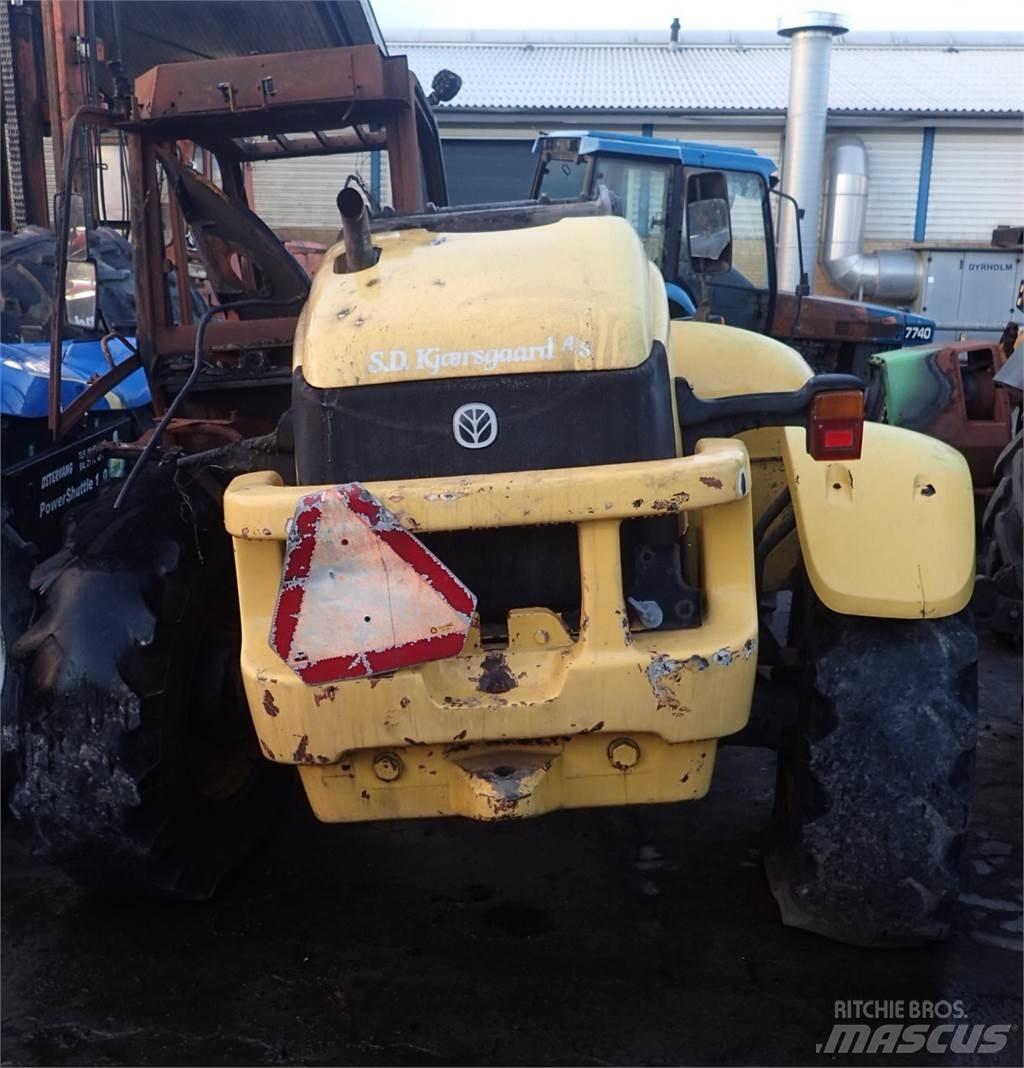 New Holland LM630 الجرارات