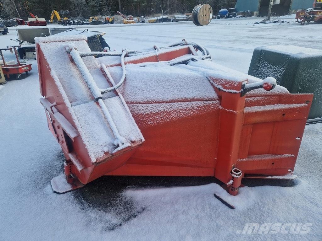 Esko 312 قاذفات الجليد