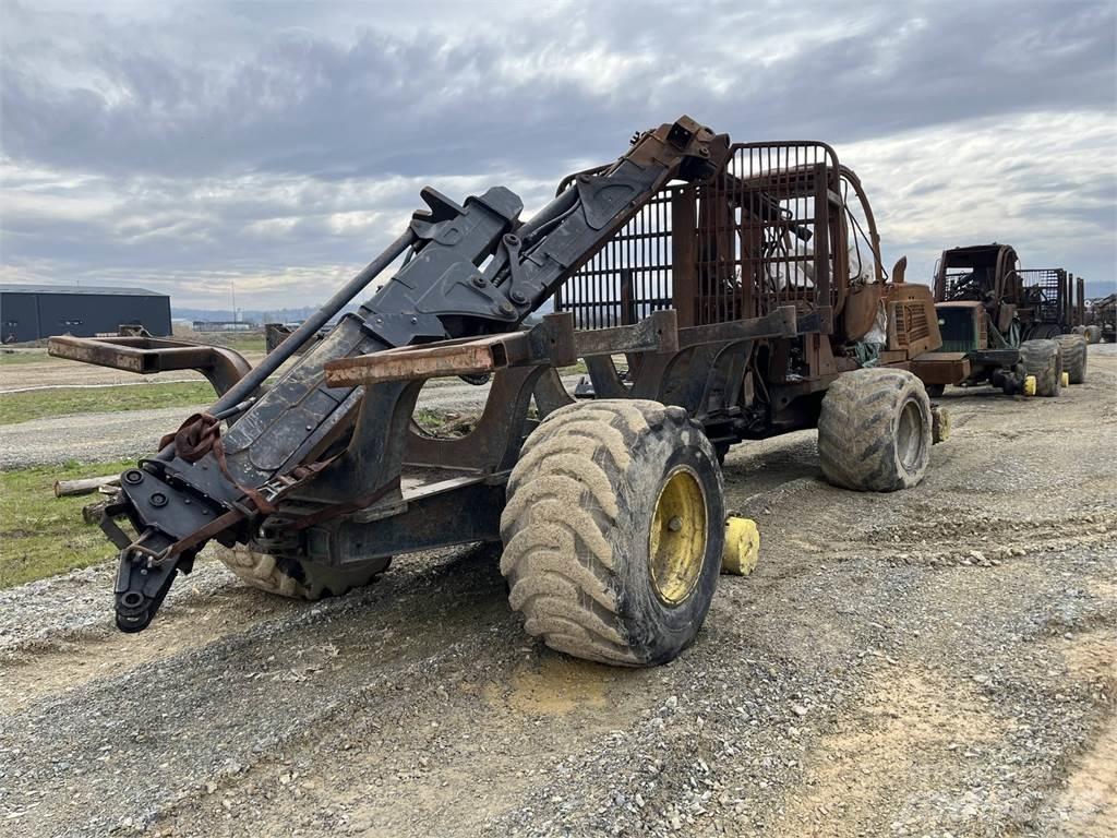 John Deere 1210E شاحنات