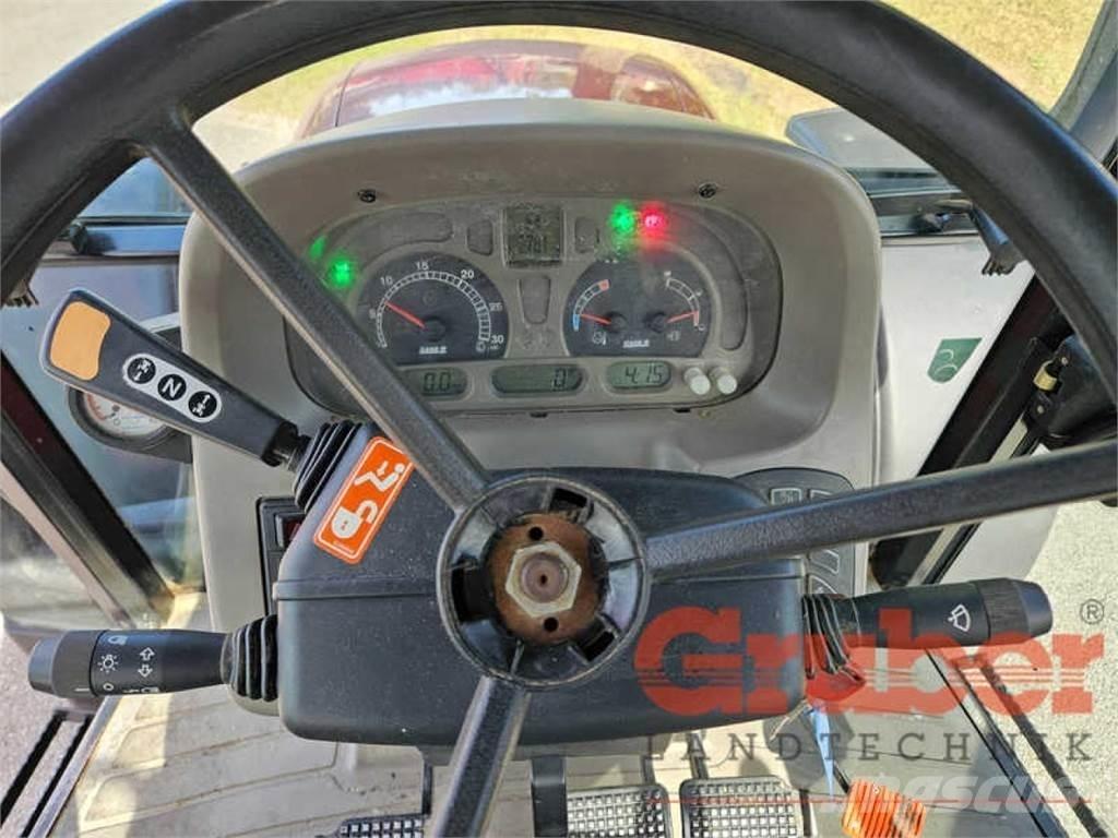 Case IH JX 1100 U الجرارات