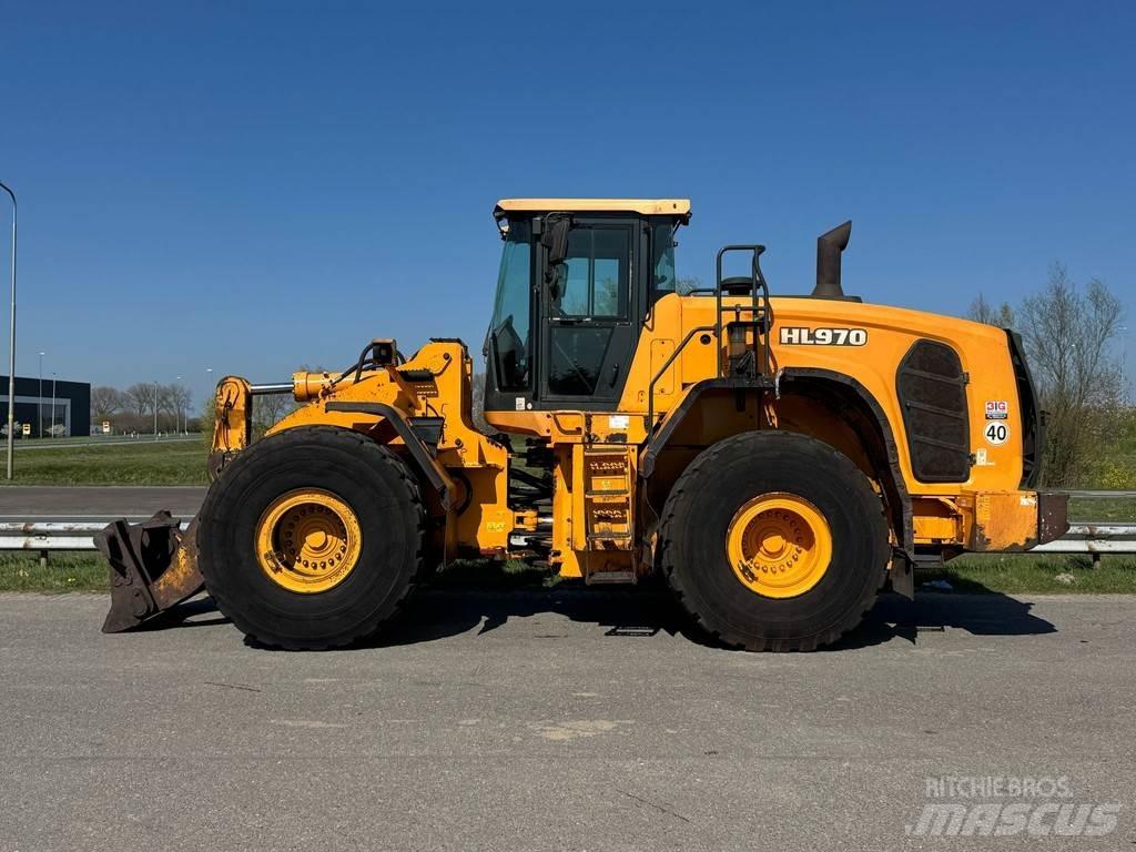 Hyundai HL970 لوادر بعجل