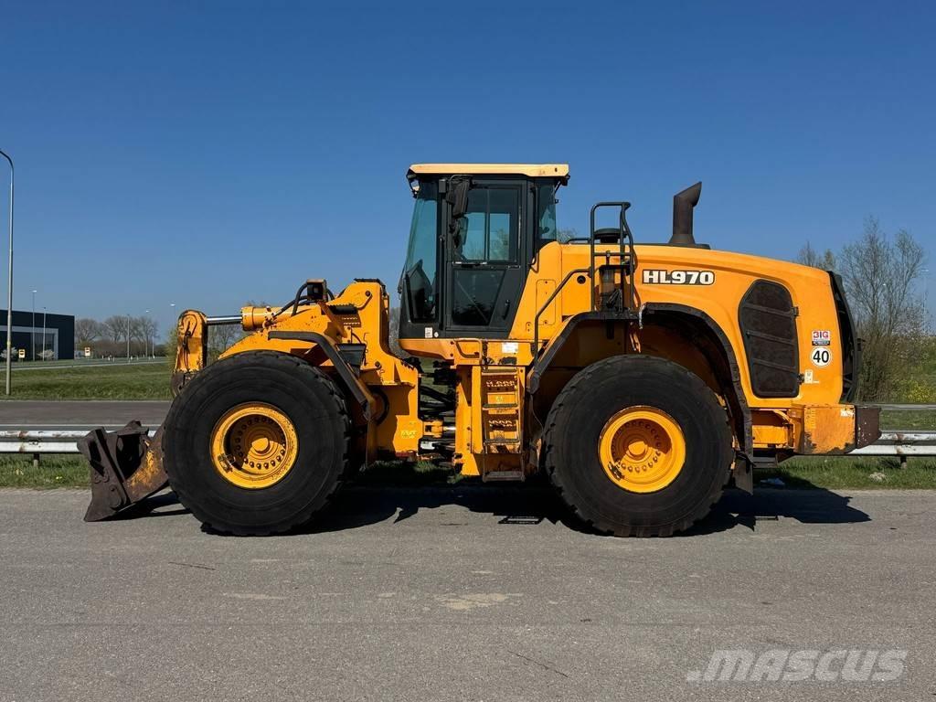 Hyundai HL970 لوادر بعجل