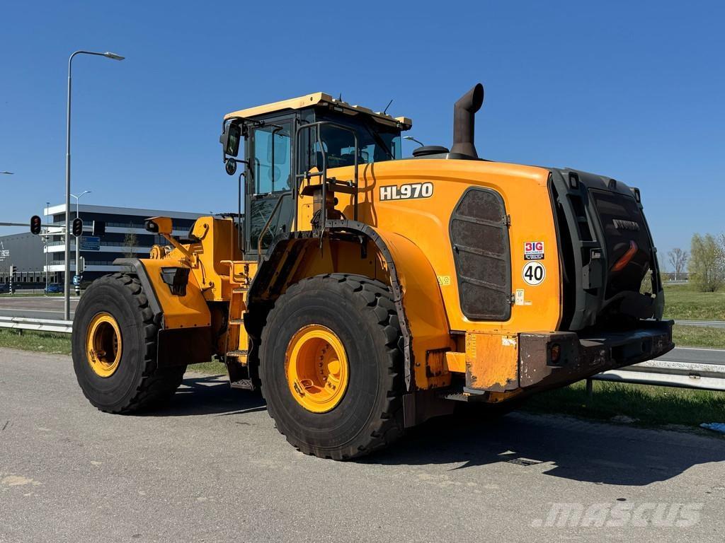 Hyundai HL970 لوادر بعجل