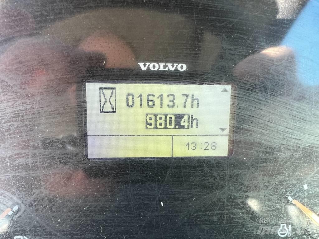 Volvo L 35 G لوادر بعجل