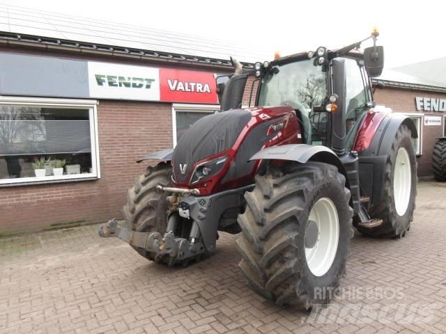 Valtra T174 VERSU الجرارات