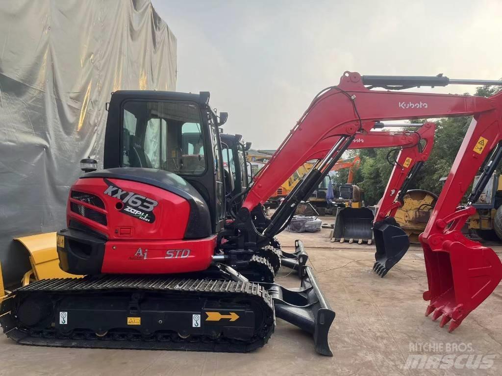 Kubota KX 163 حفارات زحافة