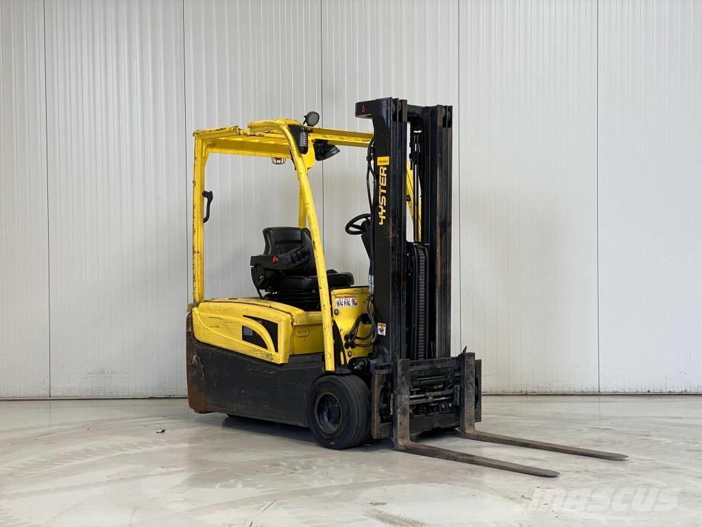 Hyster J2.0XNT LWB شاحنات ذات رافعات شوكية تعمل بالكهرباء