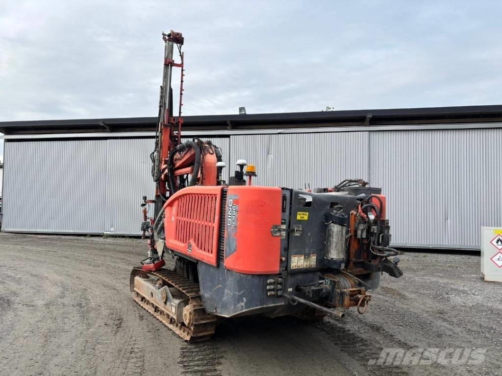 Sandvik Dino DC400Ri معدات الثقب السطحي
