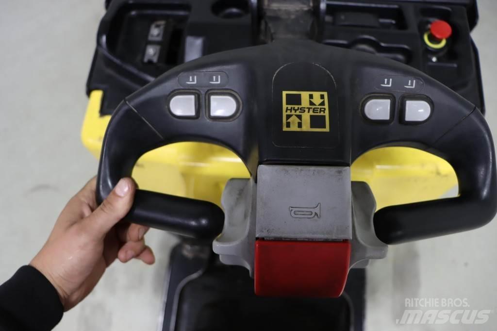 Hyster P2.0S FBW معدات الرفع منخفض المستوى