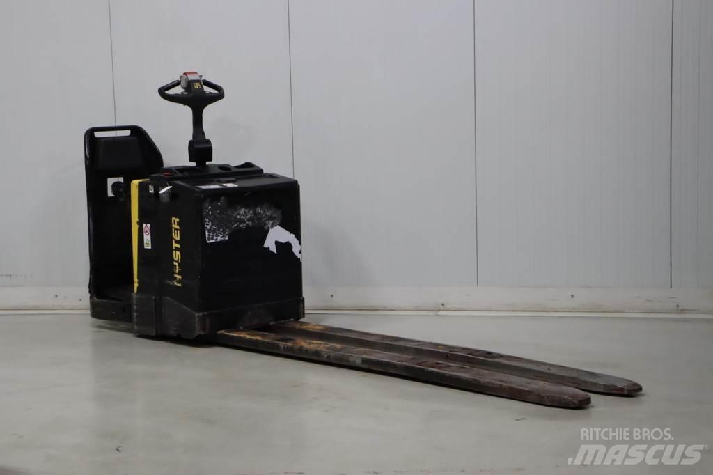 Hyster P2.0S FBW معدات الرفع منخفض المستوى