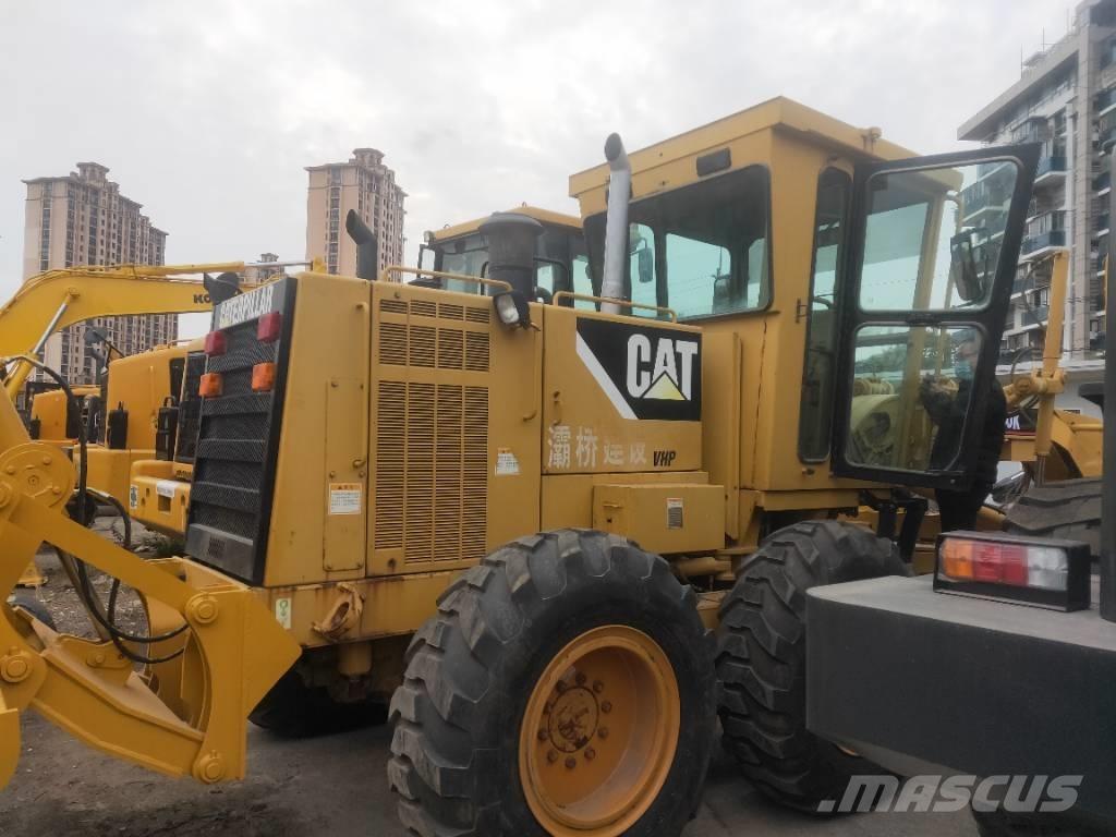 CAT 140K معدات تمهيد الطرق