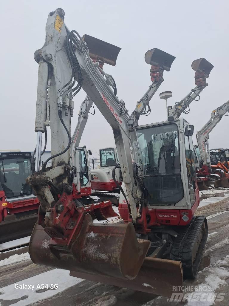 Takeuchi TB235-2 حفارات صغيرة أقل من 7 طن (حفارات صغيرة)