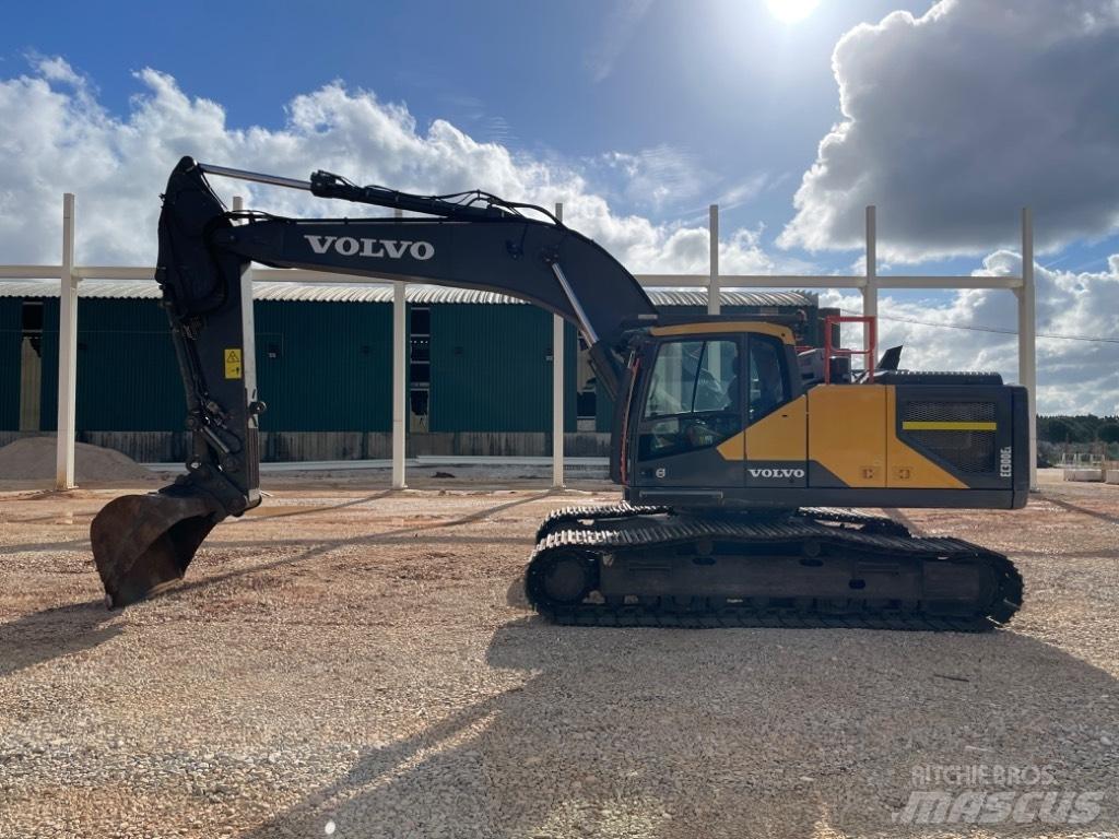 Volvo EC 300 EL حفارات زحافة