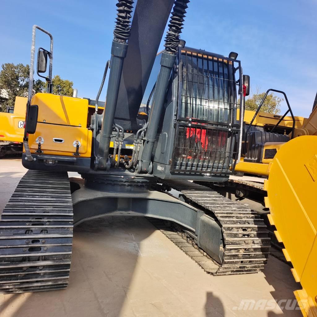 Hyundai 220LC-9T حفارات زحافة