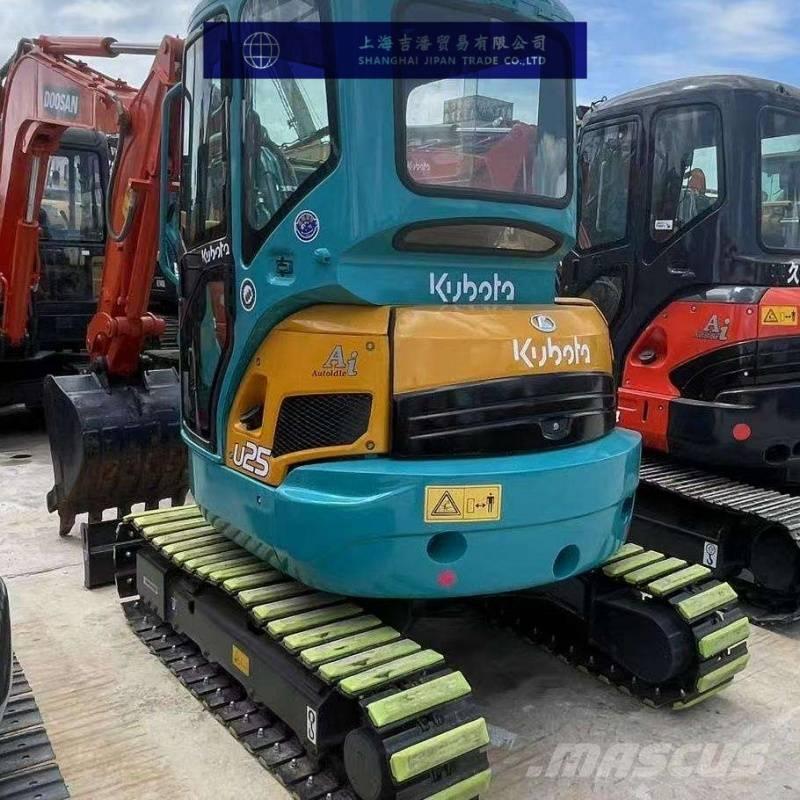 Kubota U 25 حفارات صغيرة أقل من 7 طن (حفارات صغيرة)