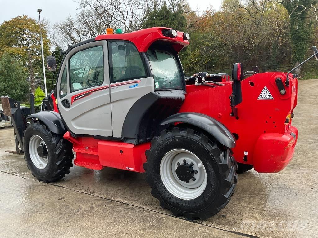 Manitou MT1440 Easy مناولات متداخلة