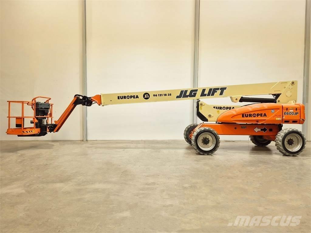 JLG E600JP رافعات سلة مفصلية