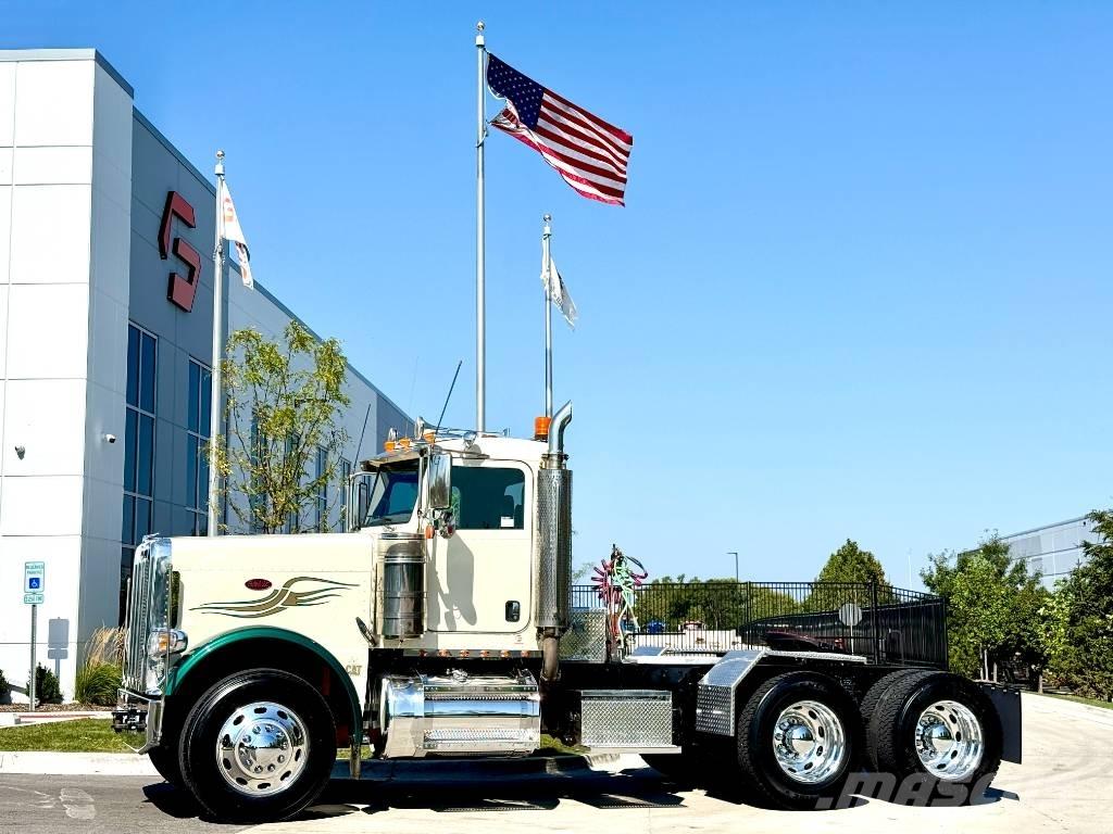 Peterbilt 389 وحدات الجر