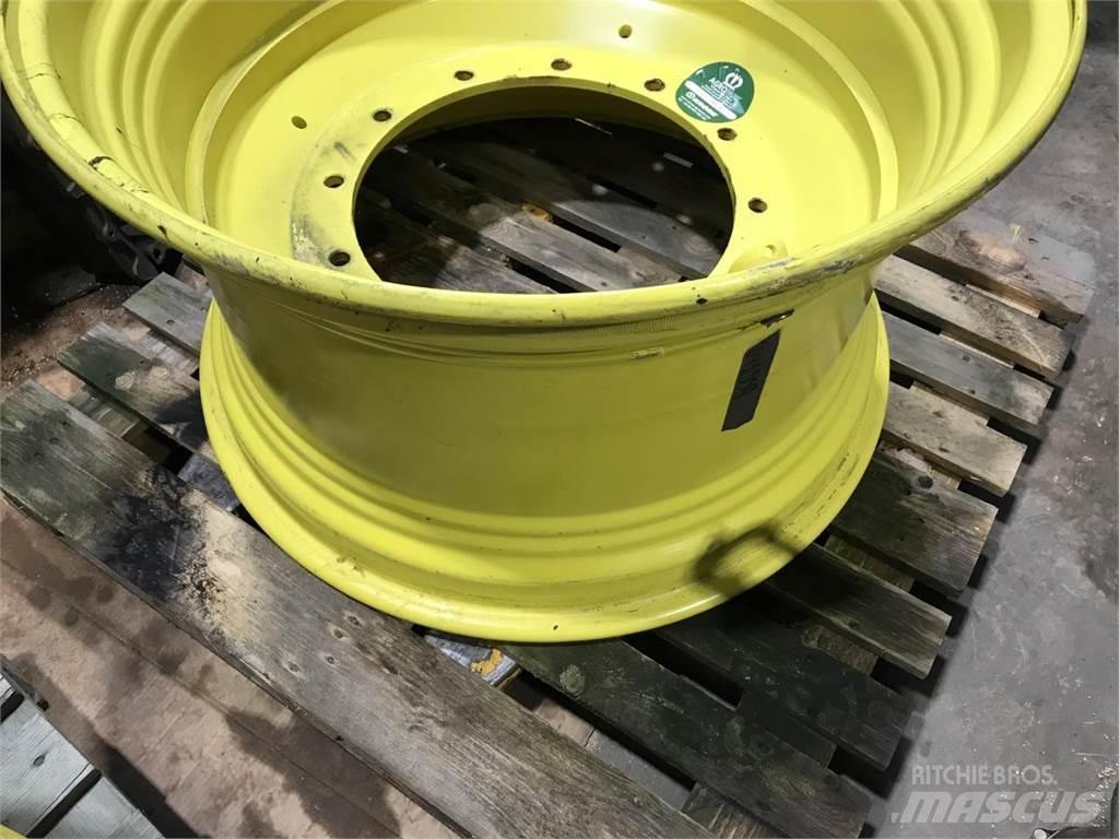 John Deere 20x34 الإطارات والعجلات والحافات