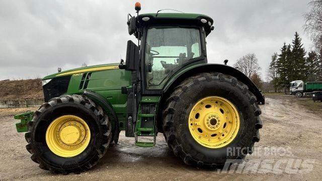 John Deere 7250R الجرارات