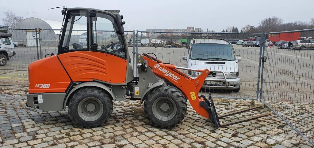 Weycor AR 380 لوادر بعجل