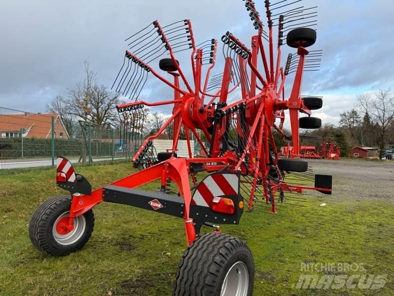 Kuhn GA8131 معدات حصد