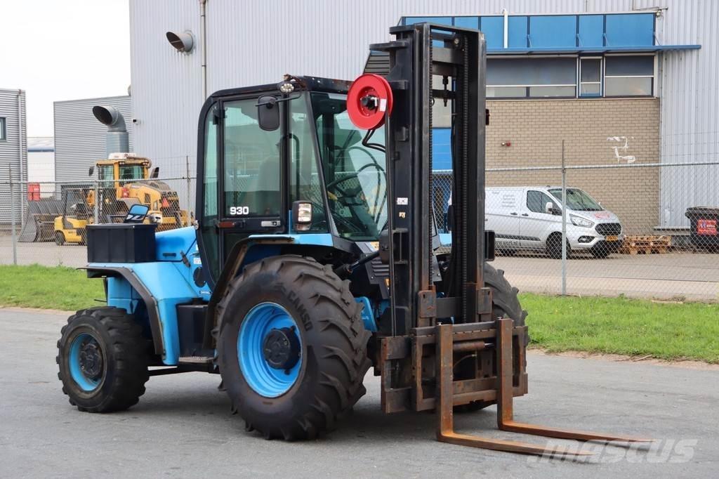 JCB 930-4 شاحنات الديزل