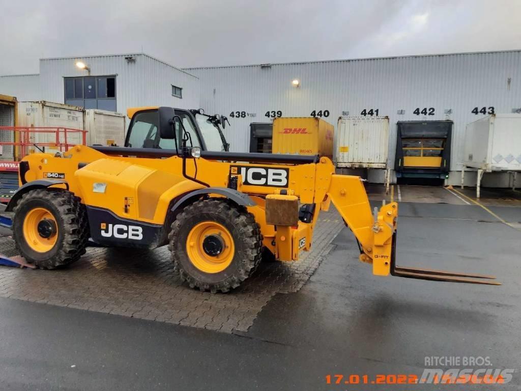 JCB 540-140 مناولات متداخلة