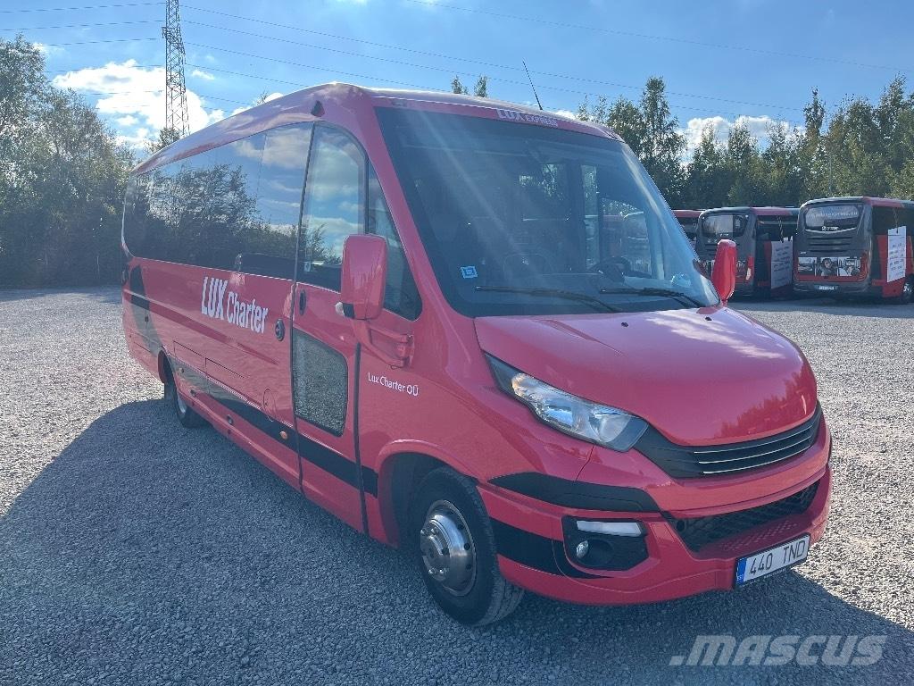 Iveco FERQUI SUNRISE حافلة صغيرة
