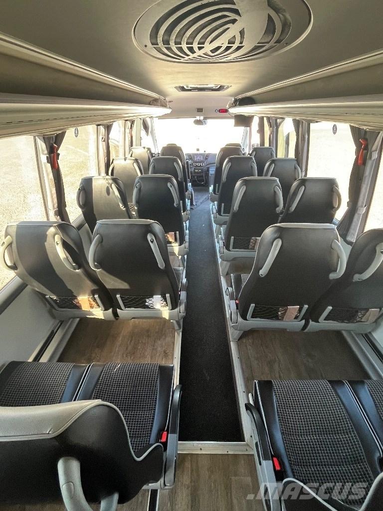 Iveco FERQUI SUNRISE حافلة صغيرة