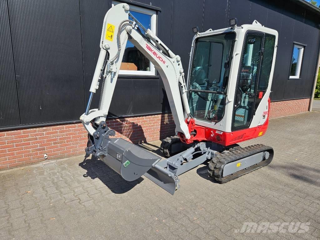 Takeuchi TB320 Demo حفارات صغيرة أقل من 7 طن (حفارات صغيرة)