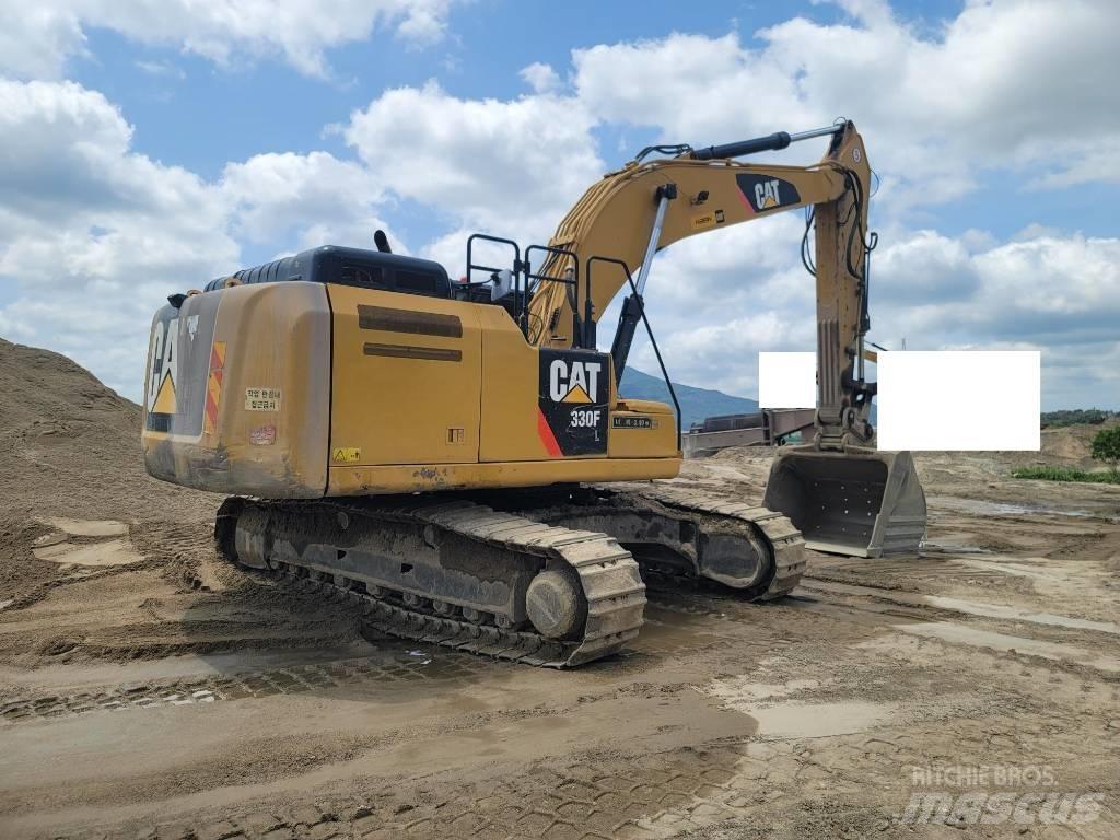 CAT 330FL حفارات زحافة