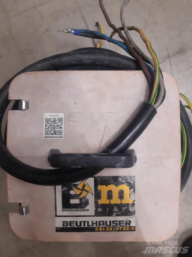  M-SVG63/001/0/K/FU أخرى