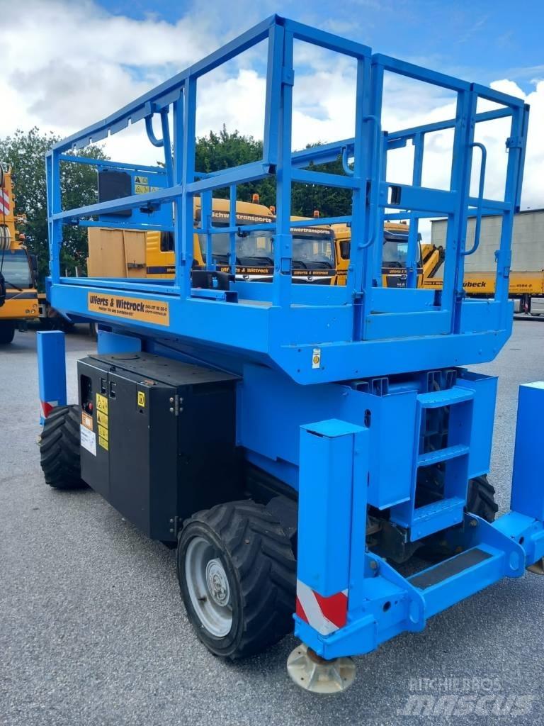 Genie GS 3369 RT رافعات مقصية الشكل